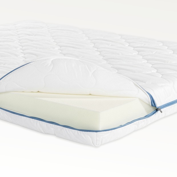 Kindermatratze mit verstepptem TopCool-Matratzenbezug