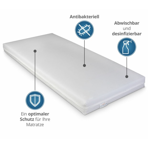 Pflegematratze mit Kaltschaumkern und wasserdichtem Bezug in Weiß