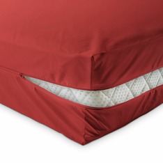 Unversteppter Matratzenbezug in Rot