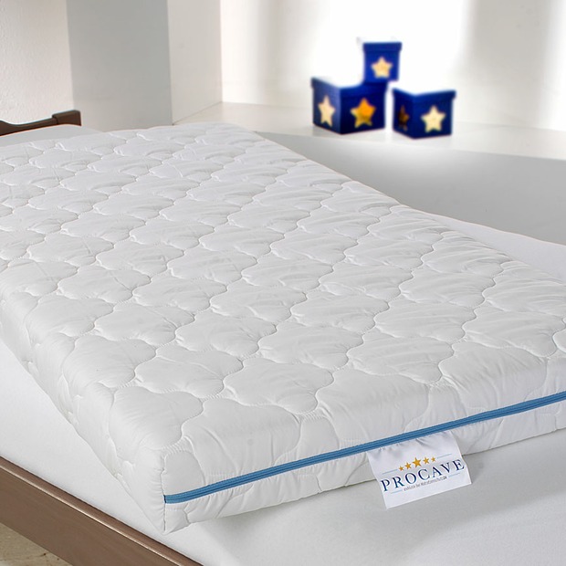 Kindermatratze mit verstepptem TopCool-Matratzenbezug