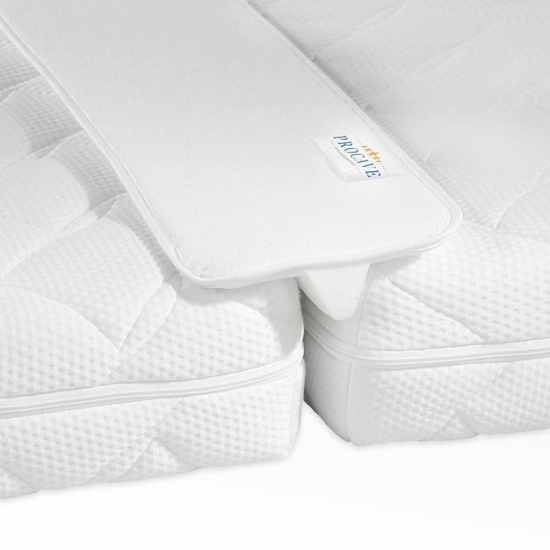 Doppelbettbrücke mit Bezug