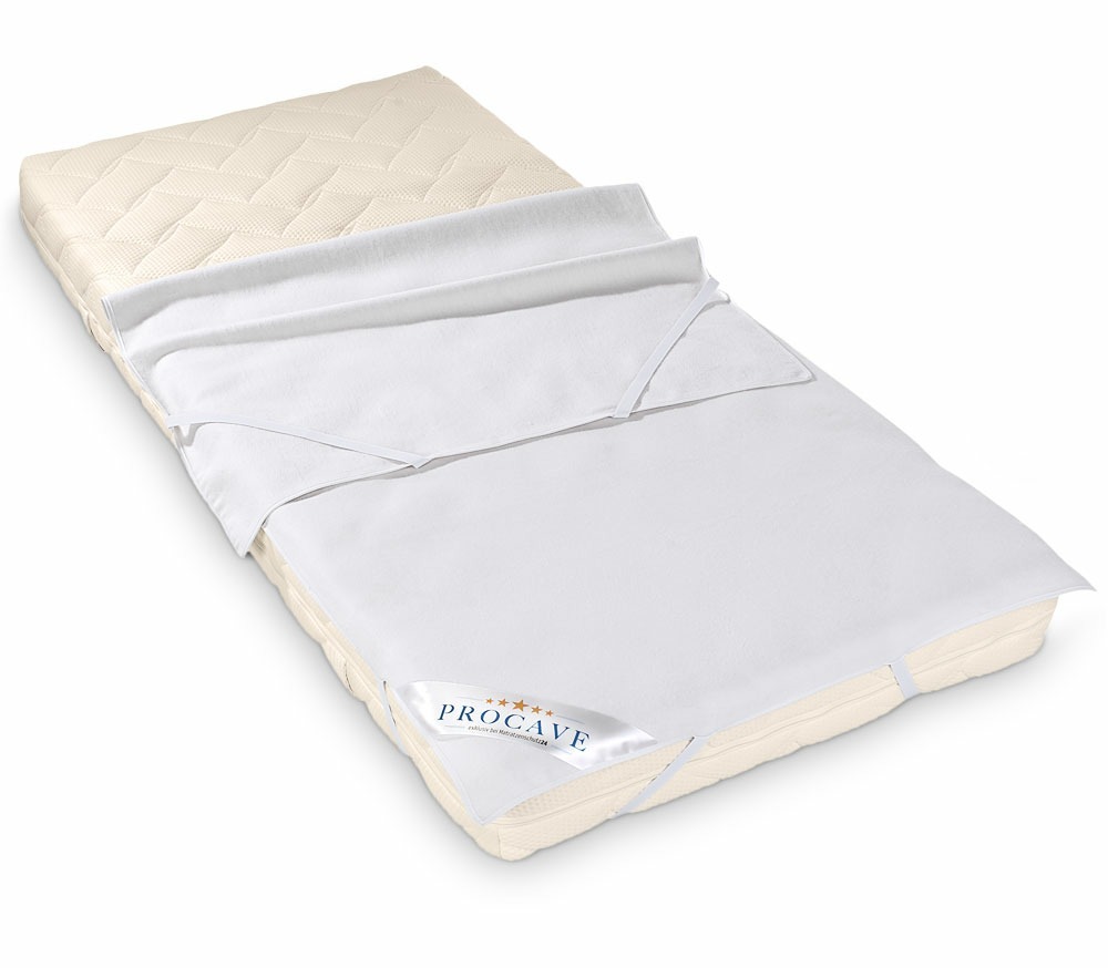 PROCAVE Matratzen-Spannauflage aus wei&szlig;em Molton auf einer Matratze liegend