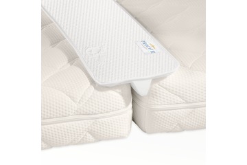 Liebesbrücke mit Silver Protect-Bezug